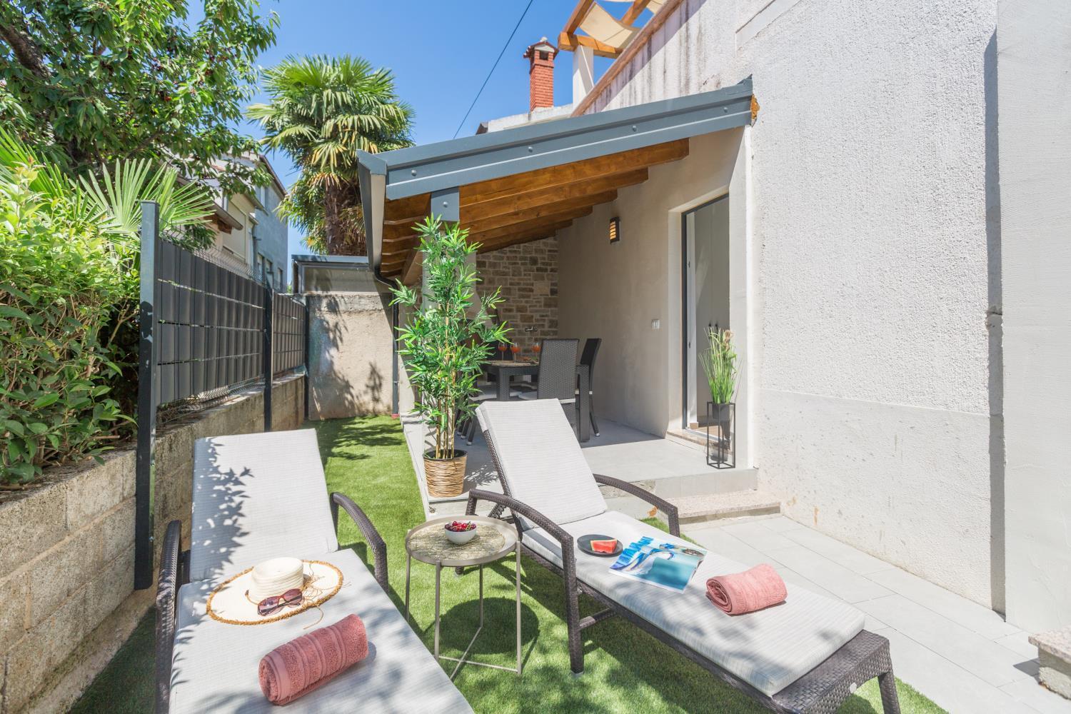 Traumhaftes Mit Meerblick Und Privatem Balkon - Nur 250 Meter Zum